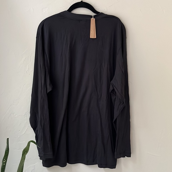 🖤SKIMS BOYFRIEND LONG SLEEVE T SHIRT IN ONYX S XL - Picture 5 of 5